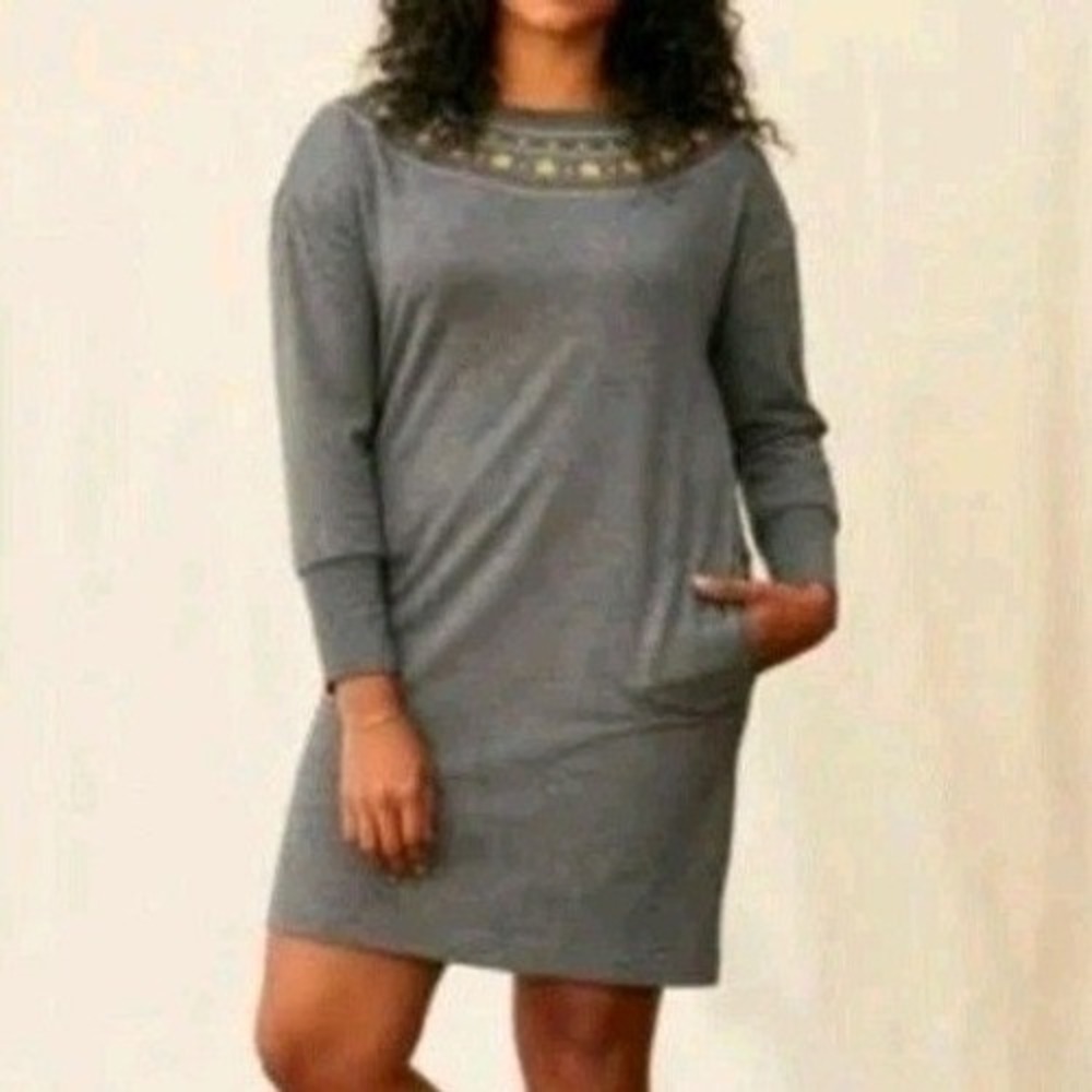 Matilda Jane Gray Embroidered Floral Knit Dress Pockets 32658D Large